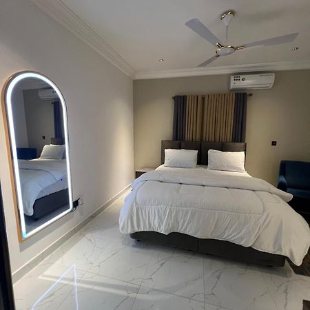 Akua'S Cottage Accra Exterior photo